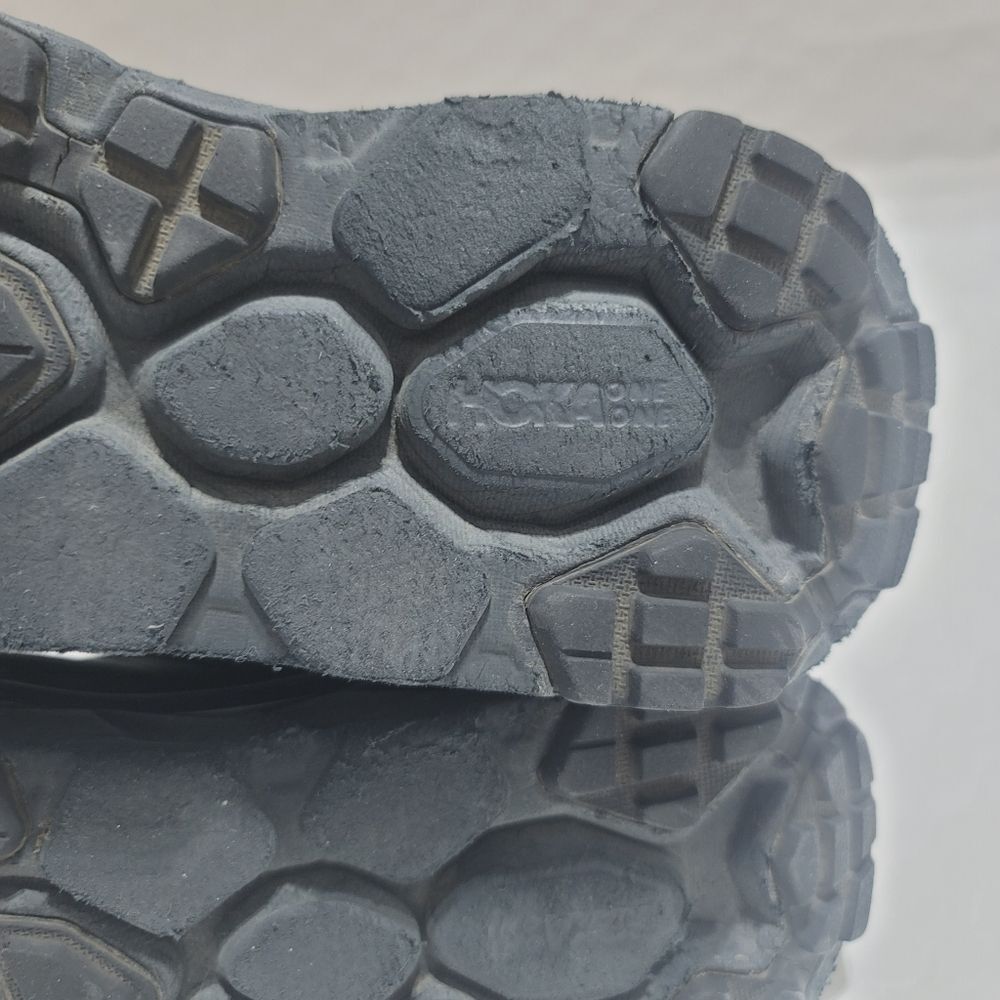 HOKA Boot Challenger Mid Goretex Size 8.5 shoes - Picture 15 of 16